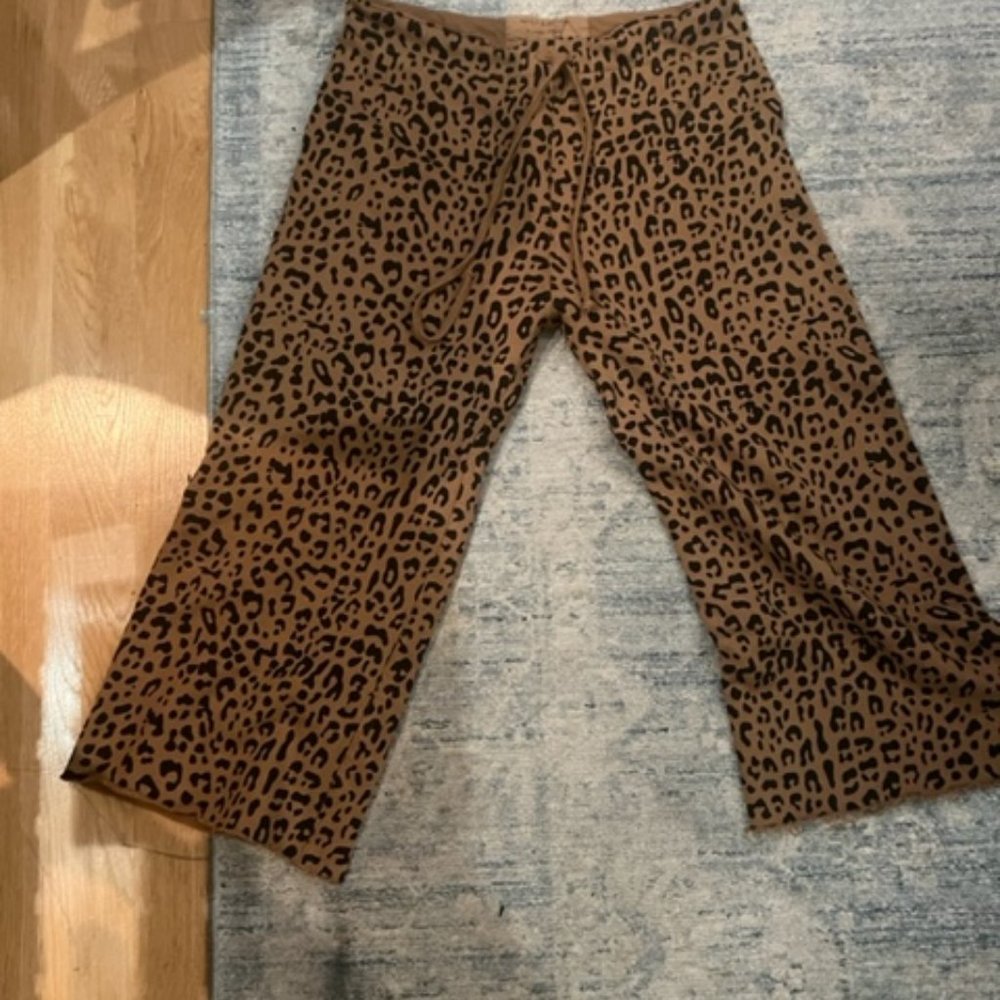 NILI LOTAN Kiki Leopard Print Crop Sweatpants In Whiskey Leopard Size M